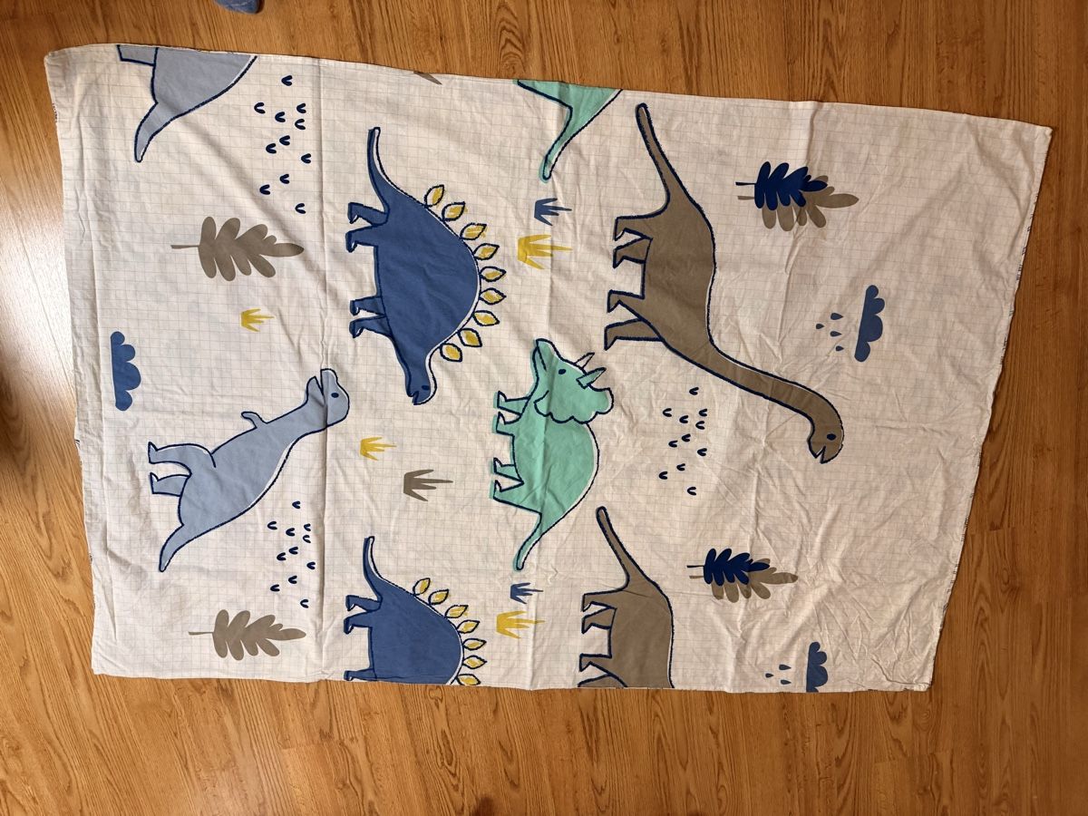 Biancheria da letto: Bettwäscheset Dino – Usato da Rotkreuz venduto da ZG6343