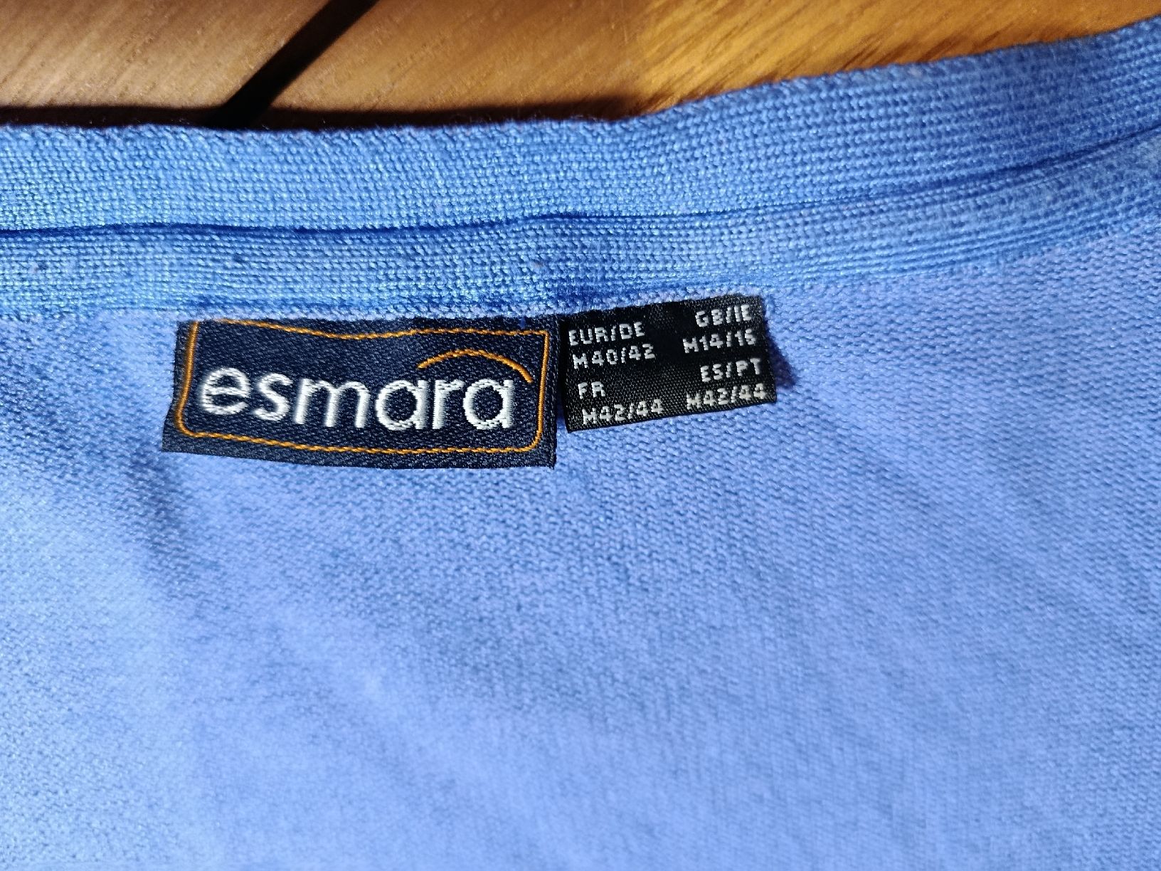 Giacche: Königsblaue Strickjacke, Gr. 40 – Usato da Basel venduto da Clay66 1