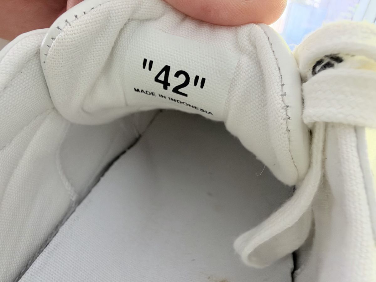 Off-White Scarpe da uomo: Off-White Sneaker Low Vulcanized, Leder weiss, Grösse 42 – Usato da Luzern venduto da Sunnyside_71 2
