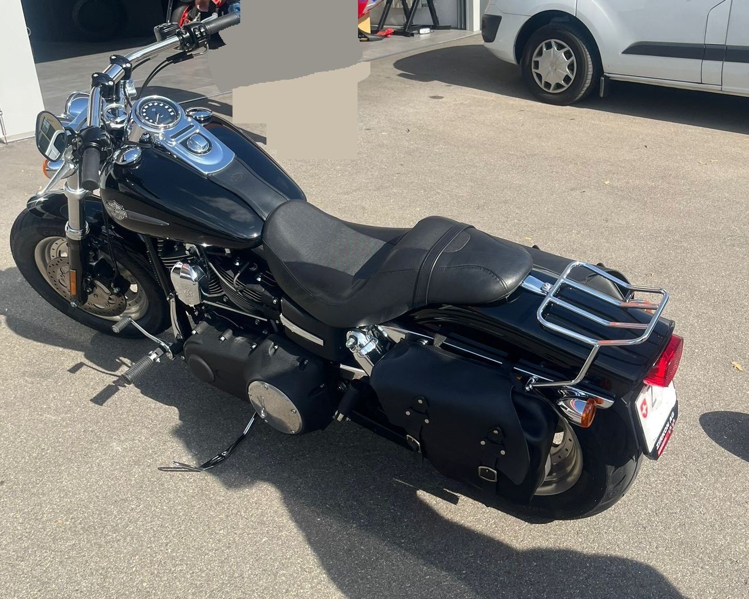 Harley-Davidson Chopper: Harley Davidson FXDF Fat Bob ABS 2012 – Usato da Nänikon venduto da carwell69