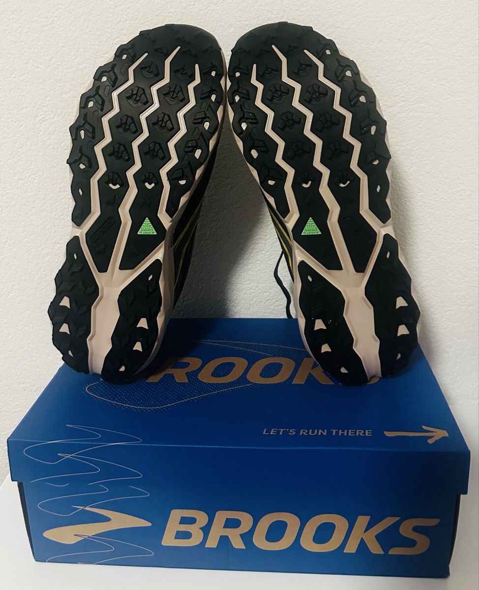 Brooks Herrenschuhe: Brooks Cascadia 19 Laufschuhe, Grösse 49,5 – Neu und originalverpackt aus Rorschach von Cappuccino79 2