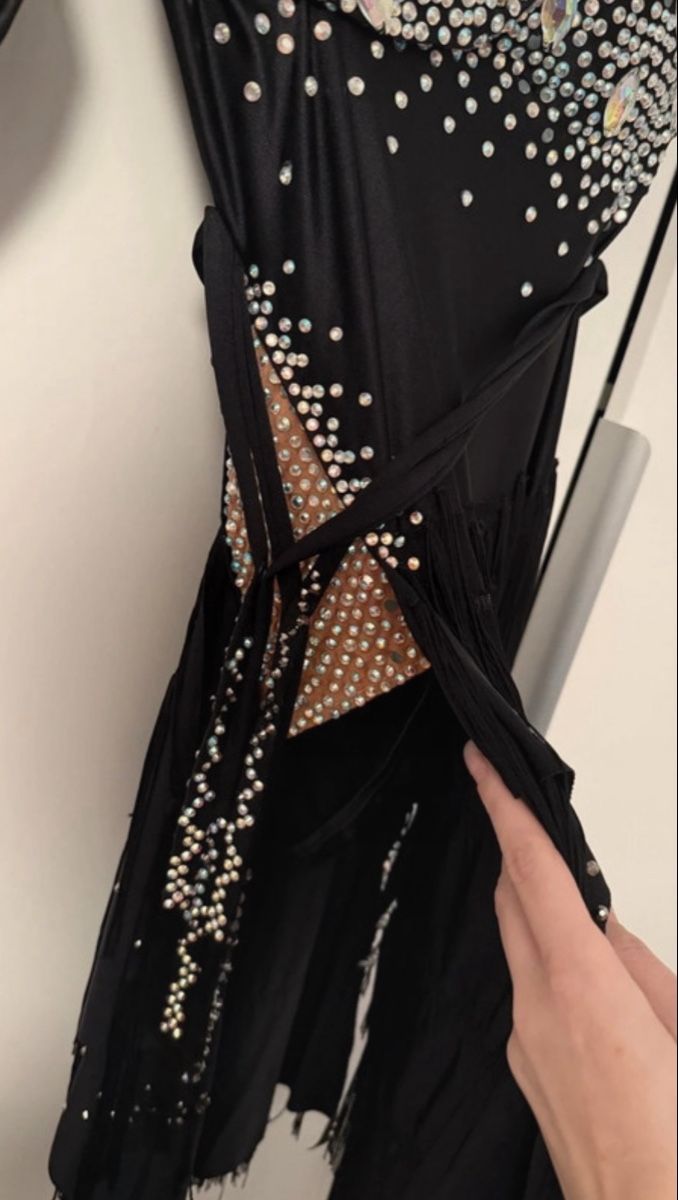 Vestiti: Latein Kleid mit Swarovski Strass  – Usato da Amriswil venduto da Mad_x7 1