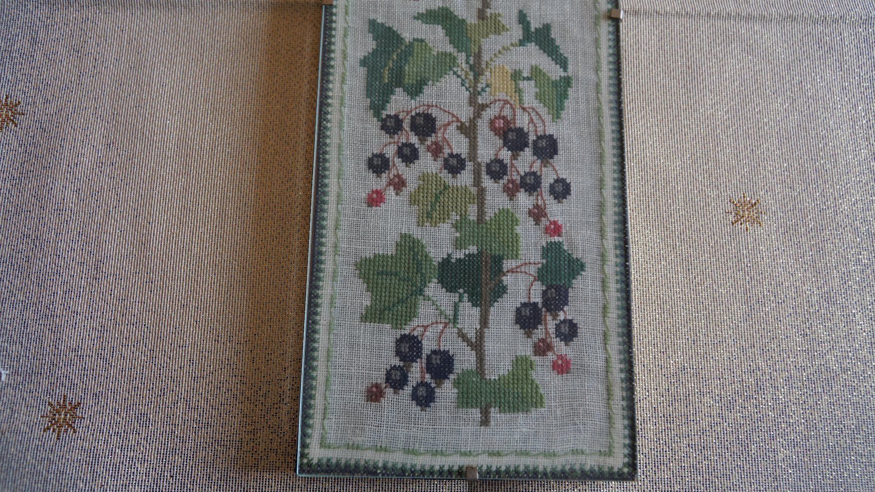 Foto & Immagini: Bild Kreuzstich Handarbeit – Usato da Bern venduto da Antikbatik 8