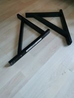 Zwei schwarze Holzregsl Halter, Ikea