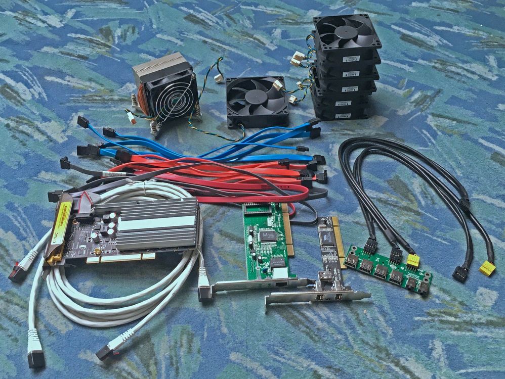 Diverses PC-Material | Kaufen auf Ricardo