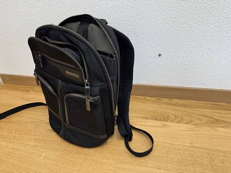 Exclusiver Samsonite Laptop-Rucksack mit Gebrauchsspuren