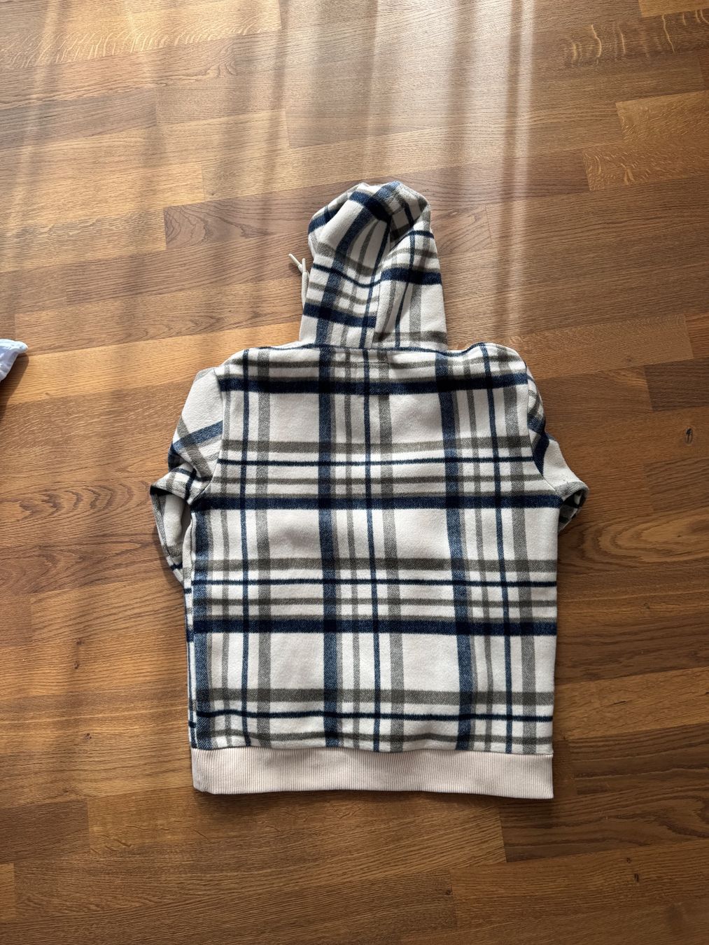 Paul Kehl Maglioni & Felpe: Paul Kehl Kapuzenpullover – Usato da Wetzikon ZH venduto da hypebeast 1