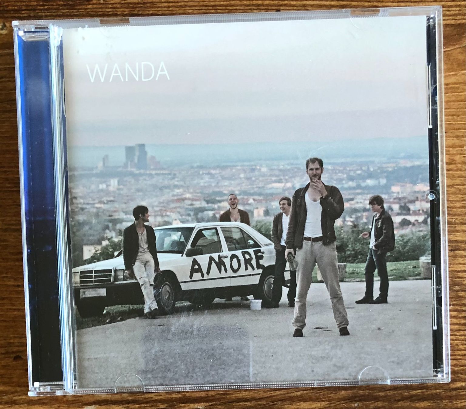 CD: Wanda – Amore CD – Usato da Luzern venduto da Schlafenicht00