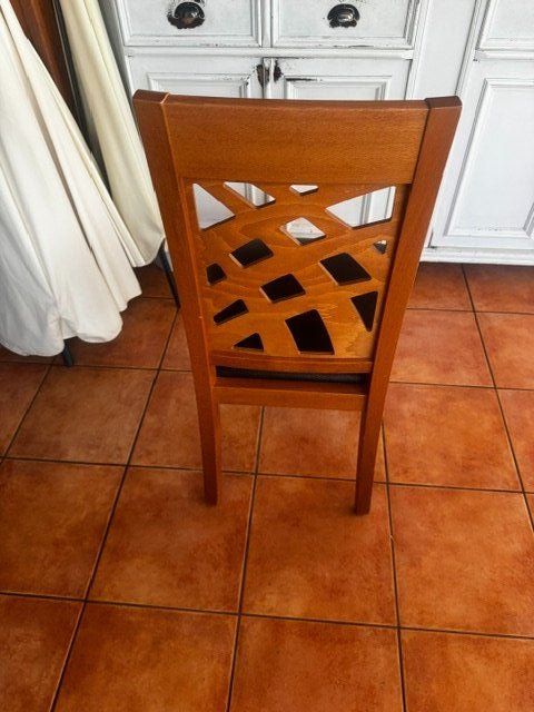 Sedie: chaises salle à manger en bois massif – Usato da Fenin venduto da con_6zx6 2