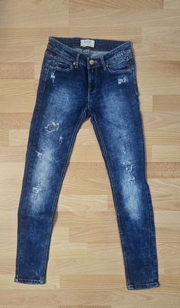 Stradivarius Jeans, used Look, Grösse 34, Top Zustand!