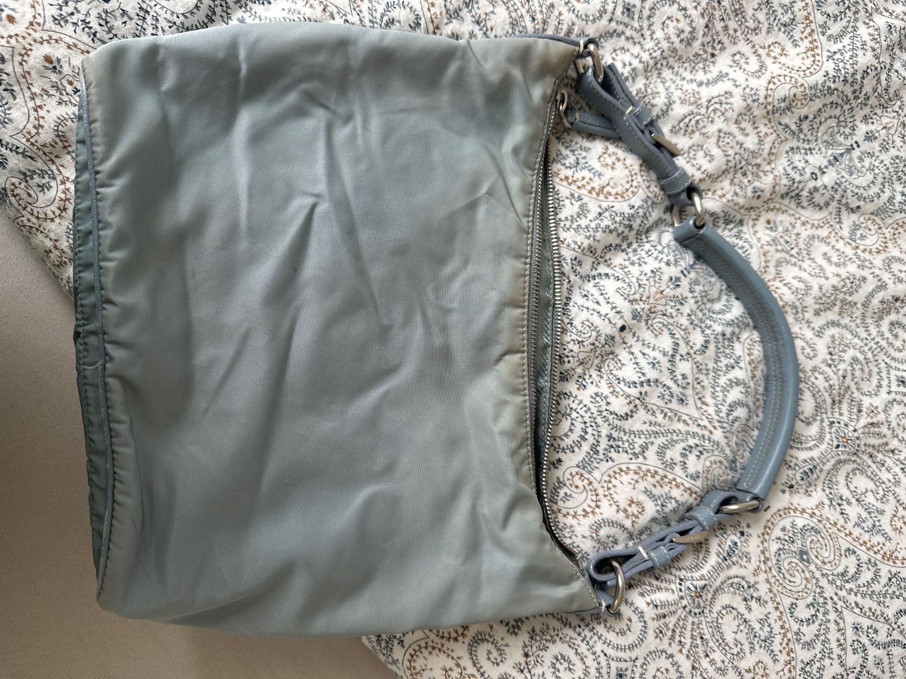 Prada Taschen für Damen: Prada Nylon Bag Vintage Y2K Selten Hellblau – Defekt aus Rheineck von sam_9m27 2