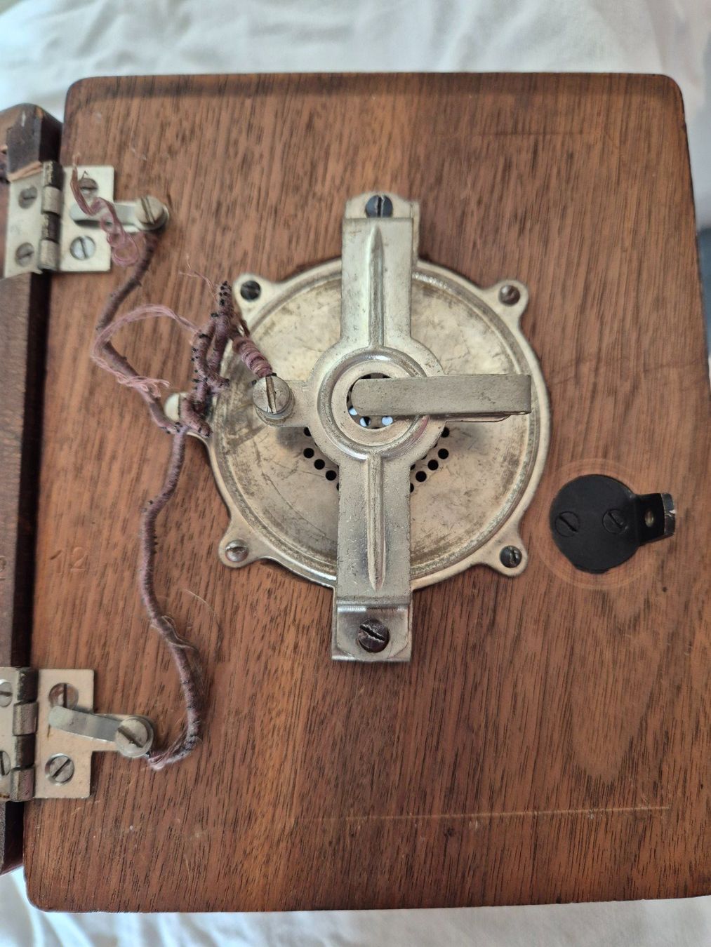 Telefone: Holztelefon – Defekt aus St. Gallen von bea_69r5 2