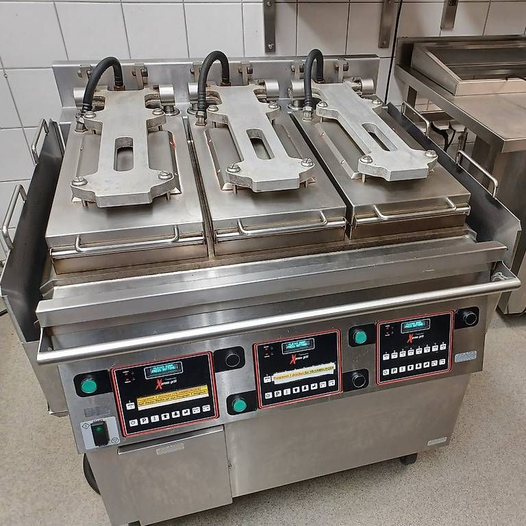Elettrodomestici da cucina: Grill I Bräter Garland XE36 – Usato da Wolhusen venduto da Gastrorampe
