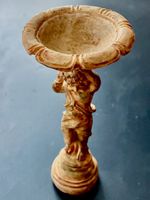 Säule mit Pflanzenschale/Vogelbad für die Puppenstube.