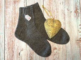 Handgestrickte Socken 🧦🧶 42/43. DIE Geschenkidee🎁!