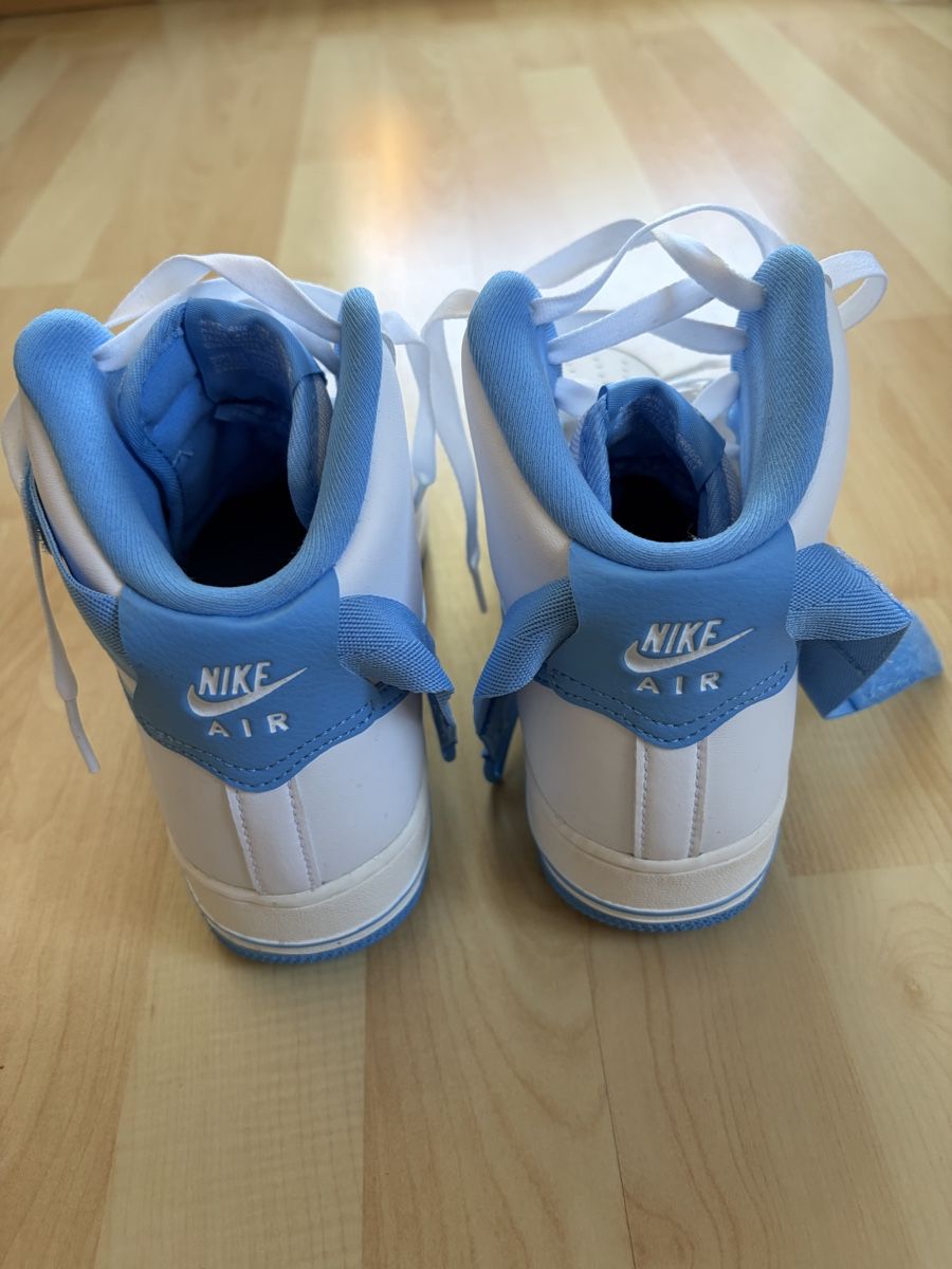 Nike Scarpe da uomo: Nike Air Force 1 High 'White University Blue' Sneaker – Nuovo (secondo la descrizione) da Uster venduto da nor_t7h6 4