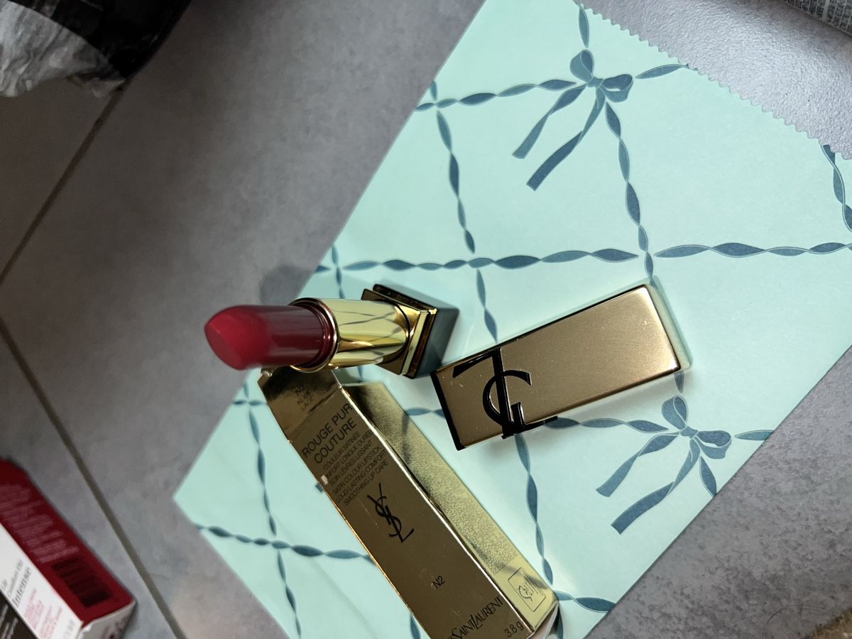 Make-up: YSL Rouge Pur Couture Lippenstift – Nuovo (secondo la descrizione) da Oberentfelden venduto da Dianaaaaaa 1