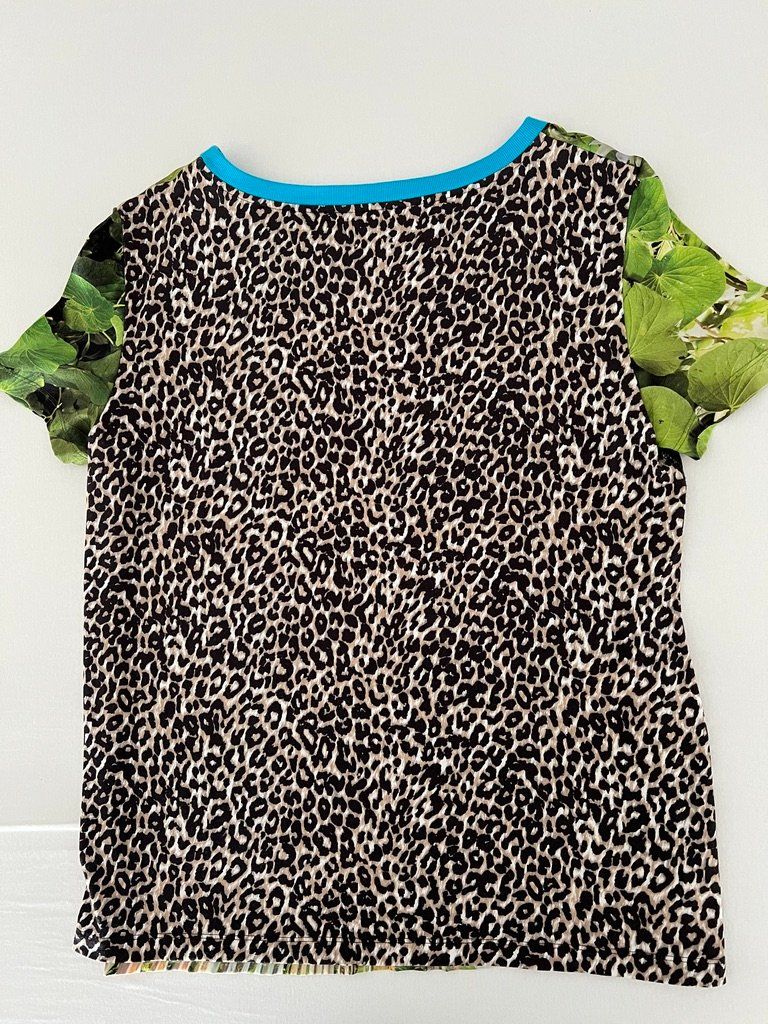 Marc Cain T-shirt: Tshirt von MarcCain, Grösse 3 – Usato da Solothurn venduto da Scoony 1