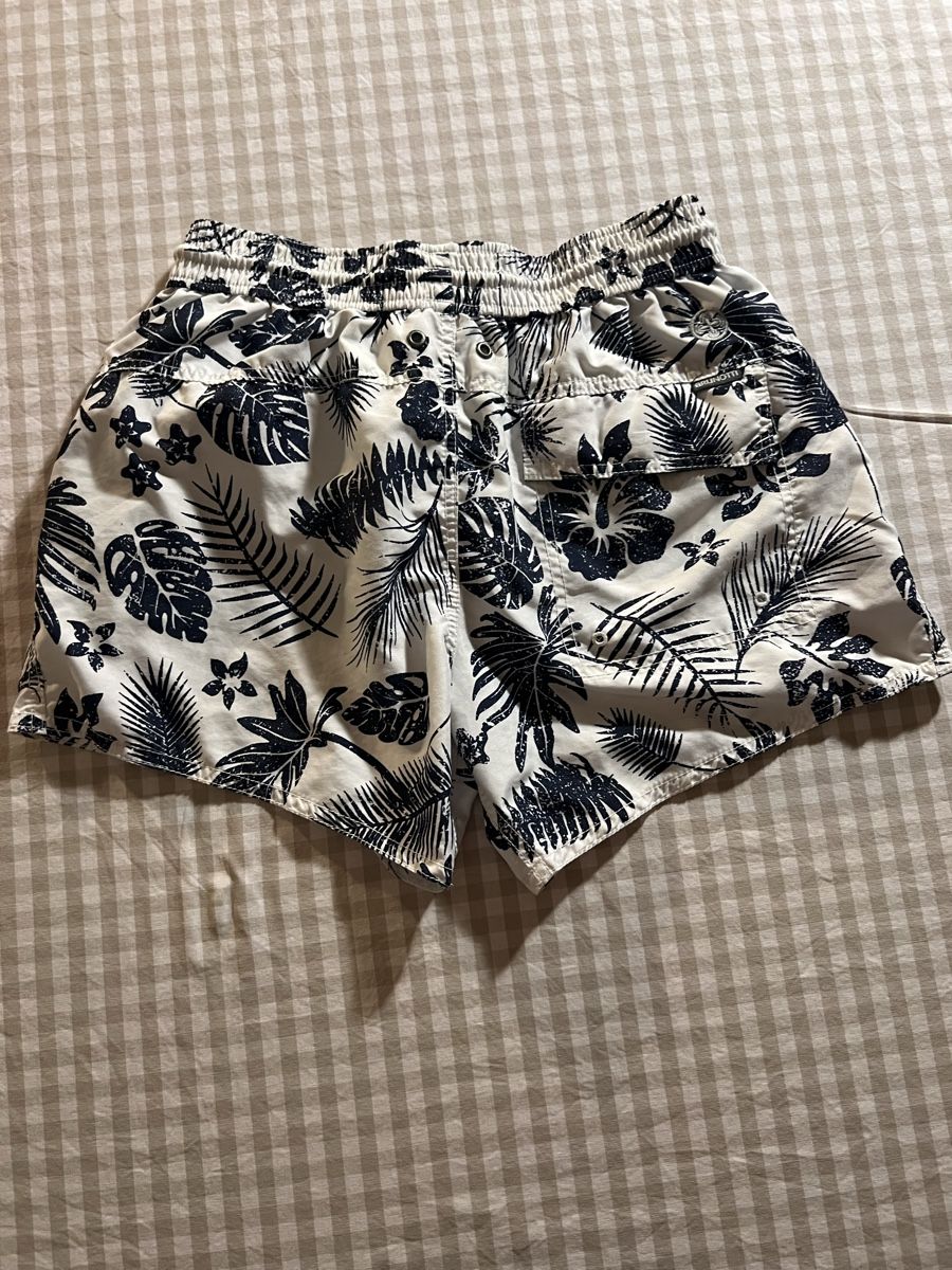 Brunotti Pantaloni: Badehose Brunotti Blumenmuster – Usato da Bern venduto da mat_9mnr 2