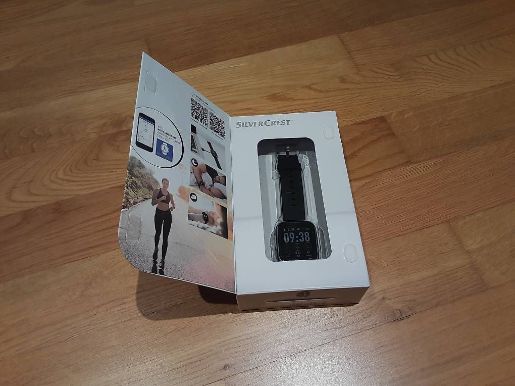 SilverCrest Smartwatch: Silvercrest Fitness Smartwatch – Usato da Gossau SG venduto da lad_pwg5