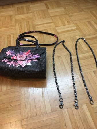 Guess Tasche