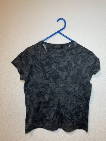 100% original VALENTINO T-Shirt medium