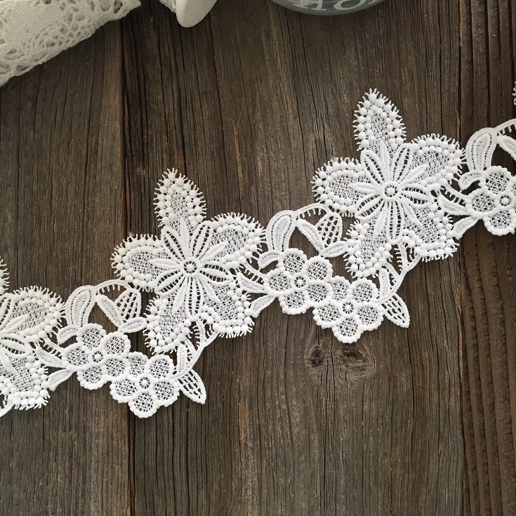 Larrel Spitzenband Weiß 1,2cm - 13,7m Baumwollspitze Für DIY, Hochzeit & Deko