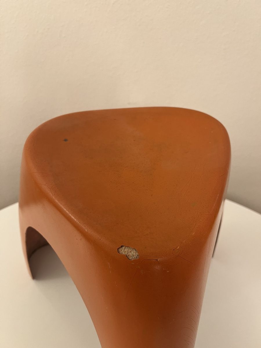Sgabelli: Elephant Stool von Sori Yanagi – Usato da Zürich venduto da Leuzzeli 6