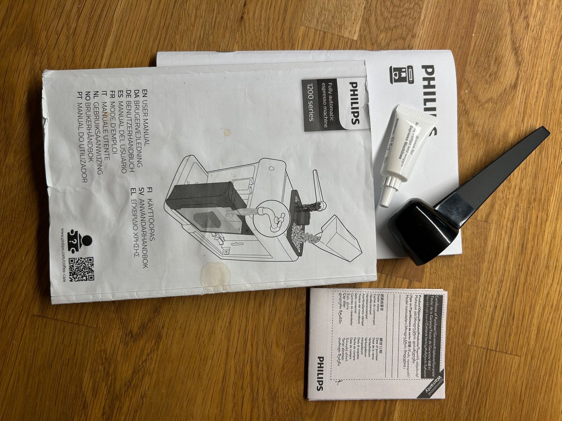 Philips Kaffeemaschinen & Espressomaschinen: Kaffee-Vollautomat Philips 1200 – Gebraucht aus Ipsach von Uyeah 1