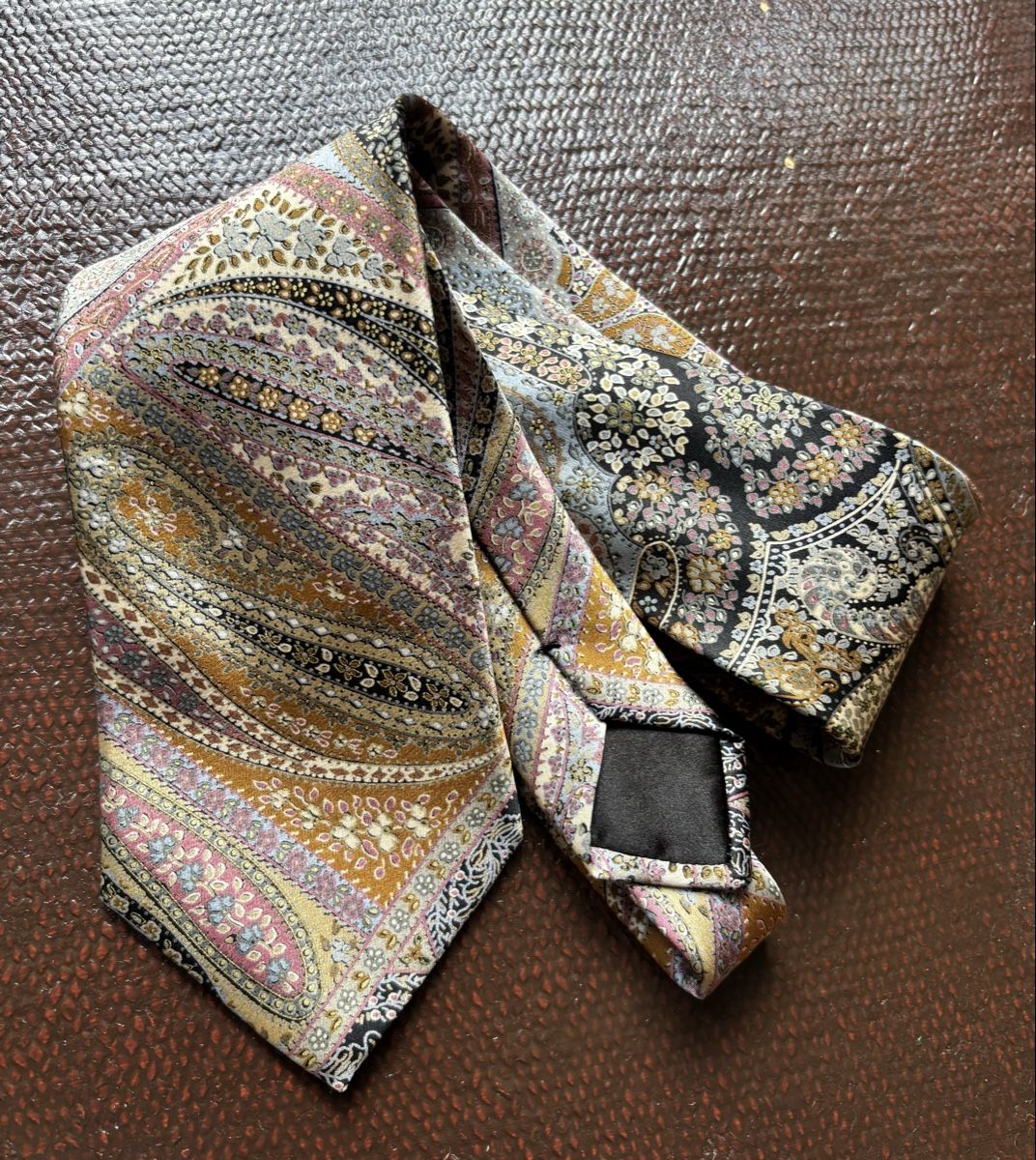 Brioni Krawatten: Brioni Tie – Gebraucht aus Meggen von BenjaminEvans 2