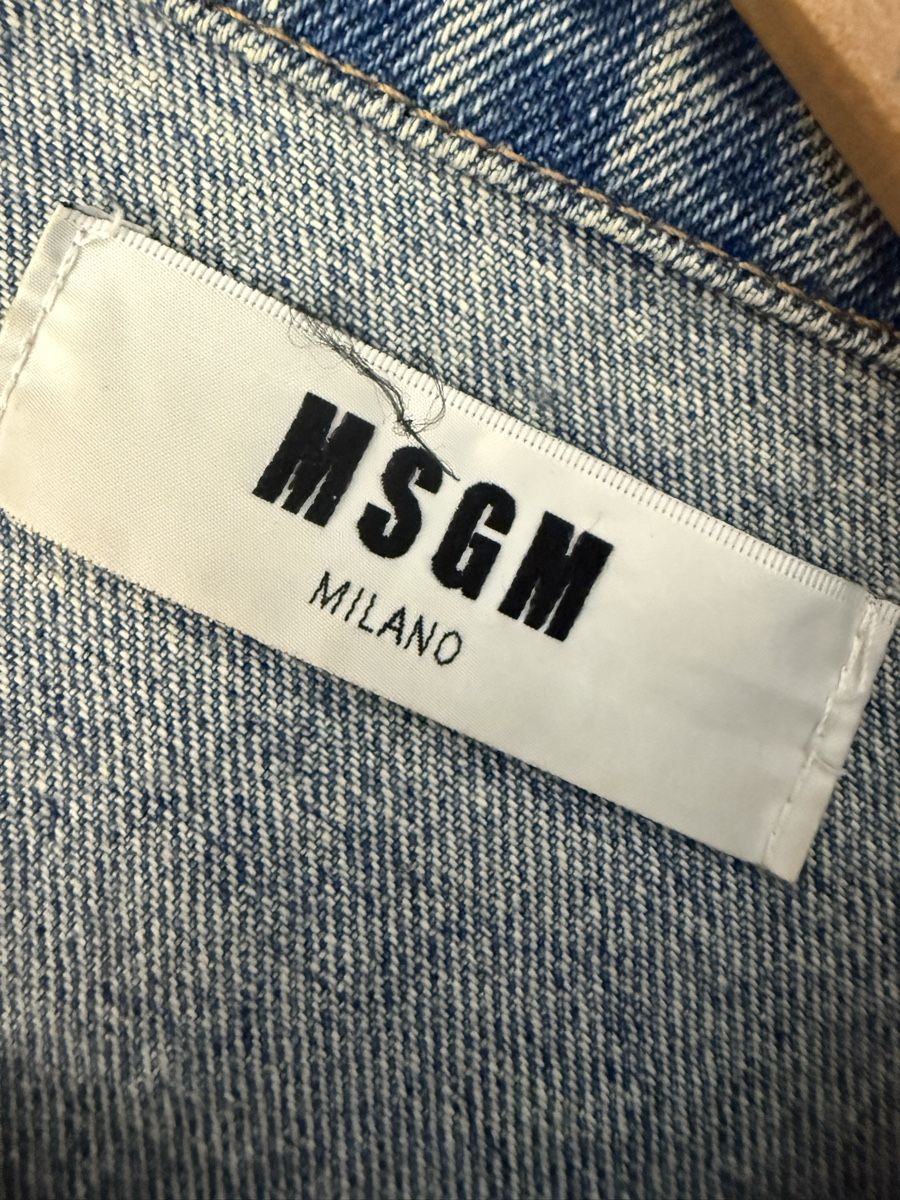 MSGM Giacche: Jeansjacke MSGM mit Schmucksteinen Grösse 38 blau – Usato da Mettmenstetten venduto da _4_YOU_ 3