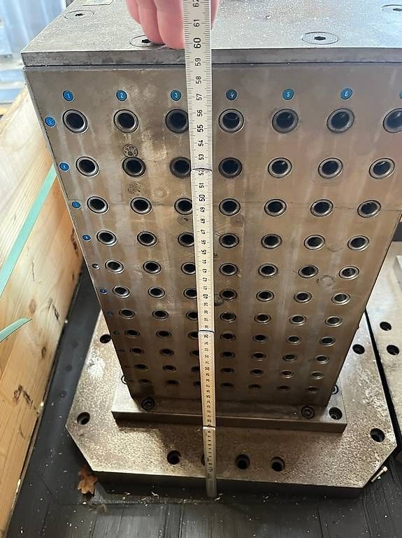Alle Werkzeuge: Zwei Spanntürme 40mm Lochraster – Gebraucht aus Schlieren von Setsuna_Kyoura 4