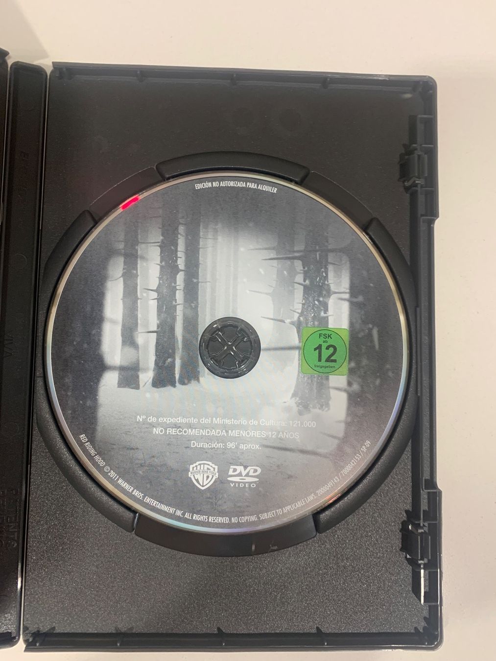 Tutti i DVDs: DVD Red Riding Hood – Usato da Zug venduto da celinaweiss 2