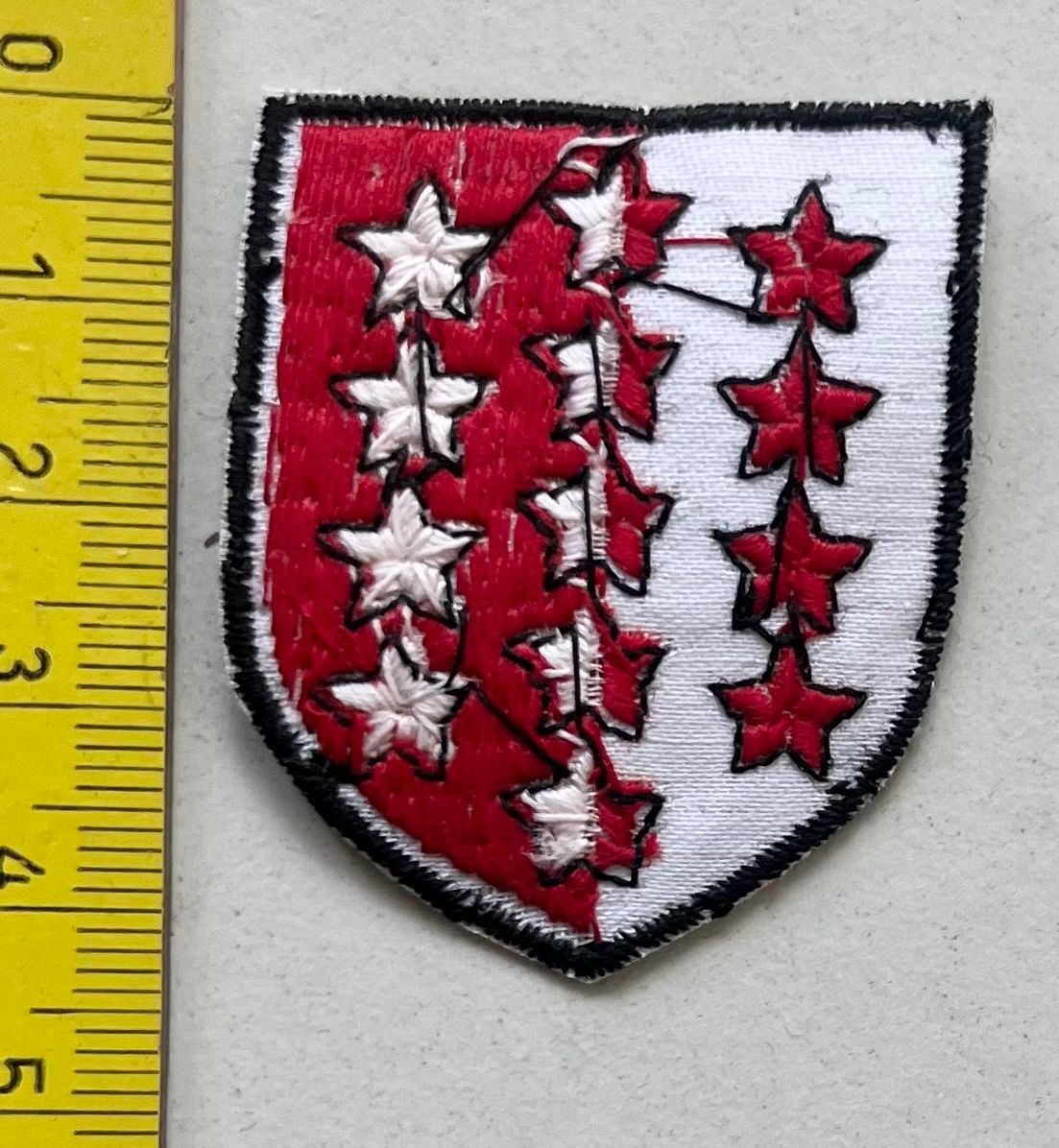 Toppe: Wallis Wappen, Aufnäher Stoffabzeichen vintage – Usato da Ostermundigen venduto da DaxKarten-75 1