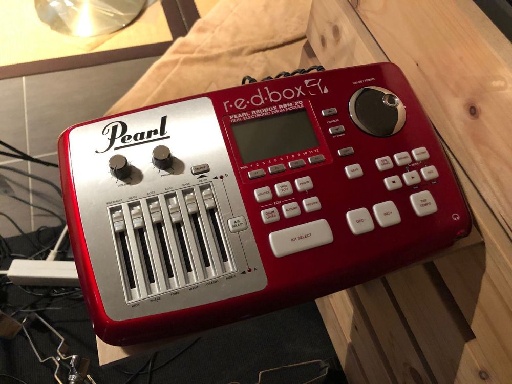 Pearl Red Box EDrum Module R.E.D Kaufen auf Ricardo