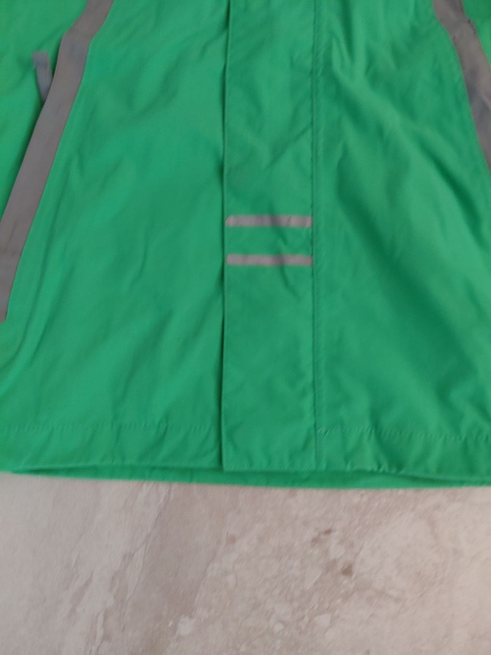 Jacken & Mäntel: Regenjacke – Gebraucht aus Grenchen von fabai 2