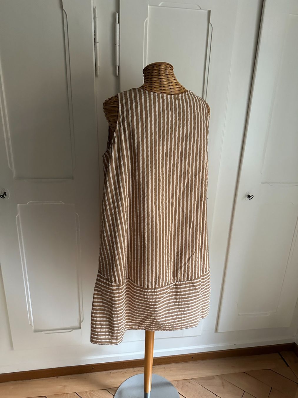 Kleider: NEW COLLECTION - Kleidchen braun-weiss gestreift S – Gebraucht aus Zürich von Diazaio 2