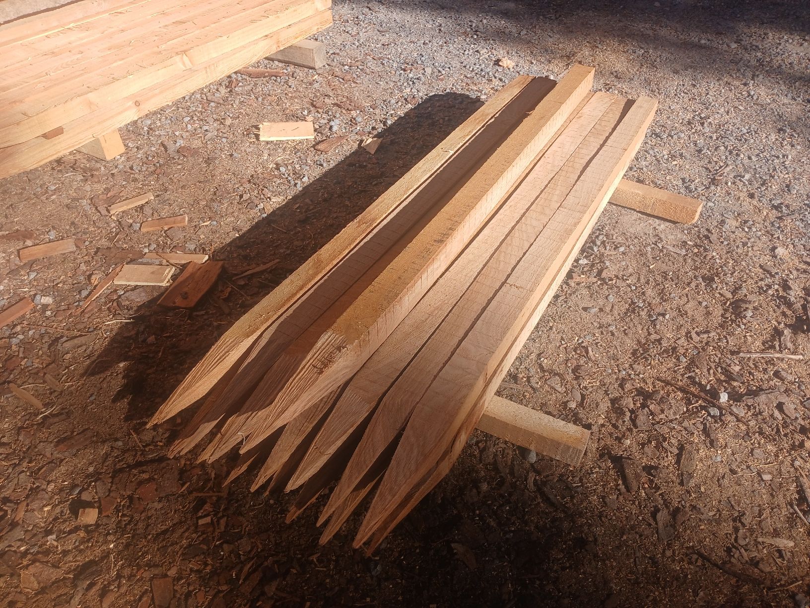 Clôtures: Eichen Pfähle  – Neuf avec emballage d'origine à Willisau par Holz1988