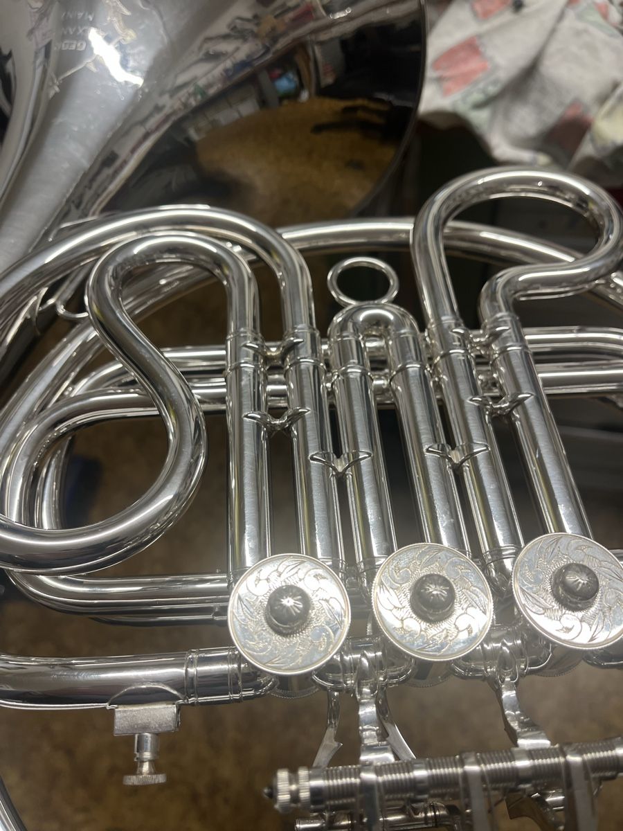 Strumenti musicali: Waldhorn Alexander in f – Usato da Burgdorf venduto da kla_r5tf 2