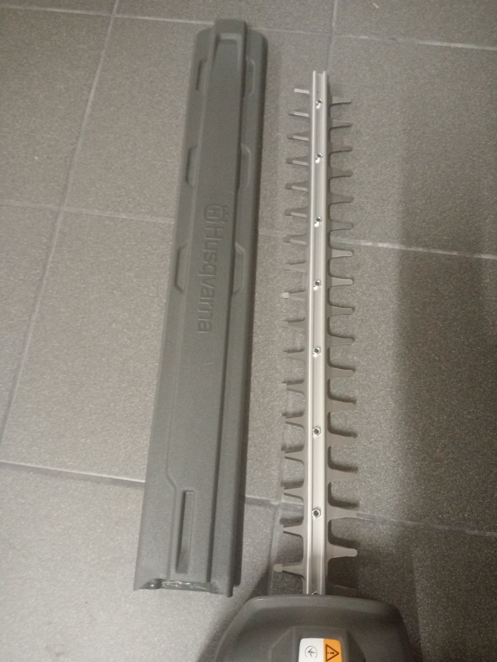 Husqvarna Alle Werkzeuge: Heckenschere 122HD60 Husqvarna – Neu und originalverpackt aus Rüegsbach von HusqvarnaShop3418 2