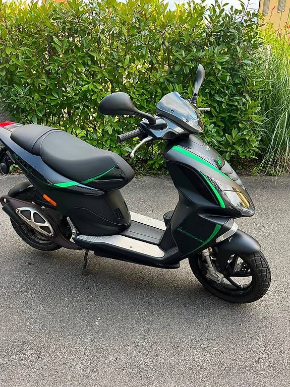 Piaggio Scooter: Piaggio NRG Powwe DD 50ccm 75 km/h – Usato da Meierskappel venduto da thokind 1