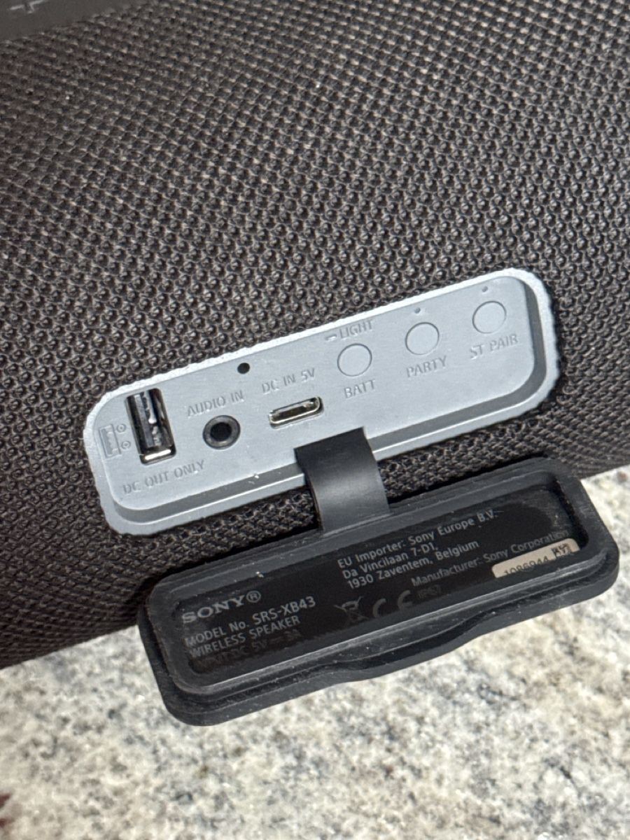 Sony Casse acustiche: Sony SRS-XB43 / Bluetooth, NFC, Audio In – Usato da Dietikon venduto da auktionsmax 2