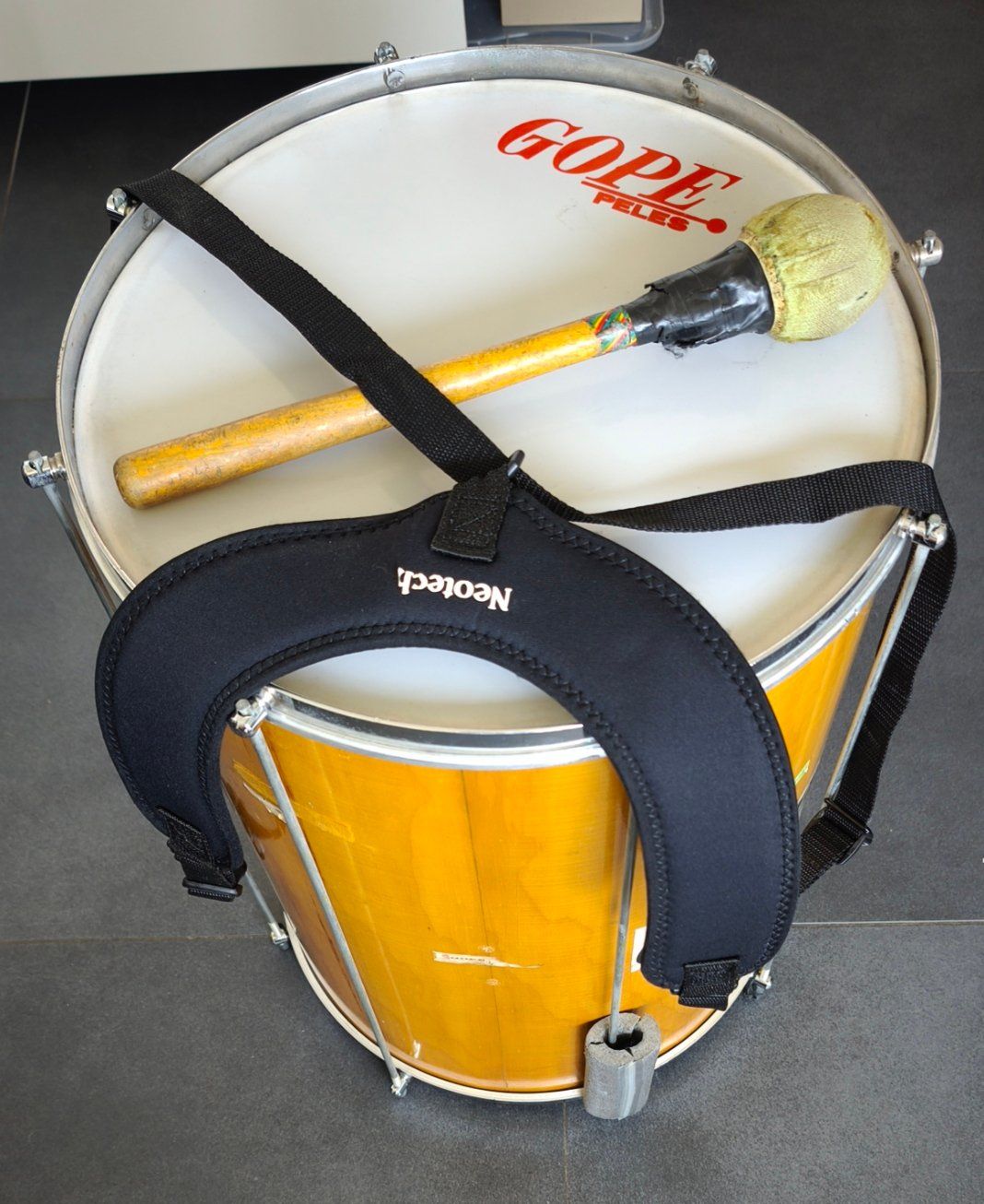 Strumenti musicali: Surdo Gope Brasilianische Basstrommel – Usato da Unterengstringen venduto da brosi1313 1