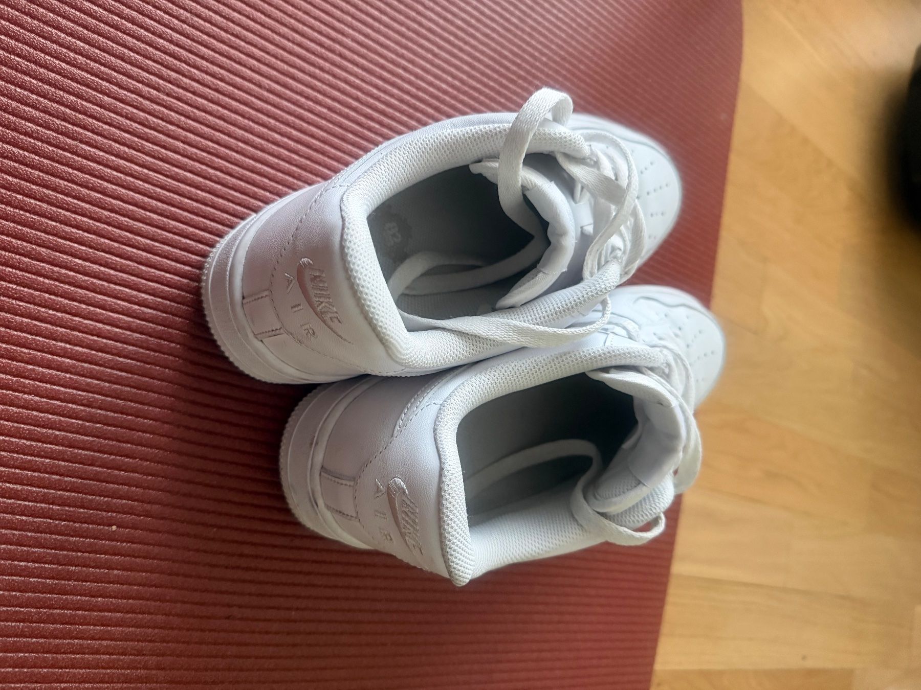 Scarpe da uomo: air force 1 – Usato da Obfelden venduto da val_2dyf 2