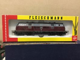 Fleischmann HO Diesellokomotive BR 221 DB