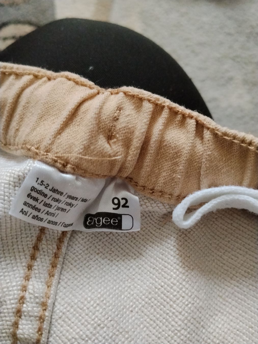 Pantaloni: Kinderhose mit Zugband - Grösse 92 – Usato da Kloten venduto da Pacanda 2