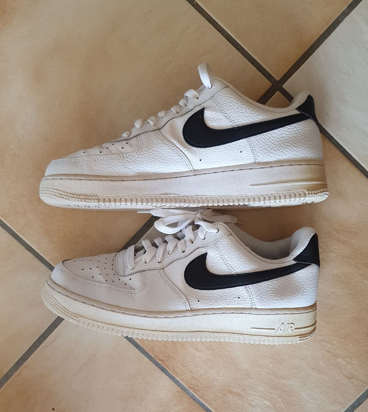 Nike Scarpe da uomo: Nike Air Force 1 44.5 – Usato da Erde venduto da zakleblanc 2