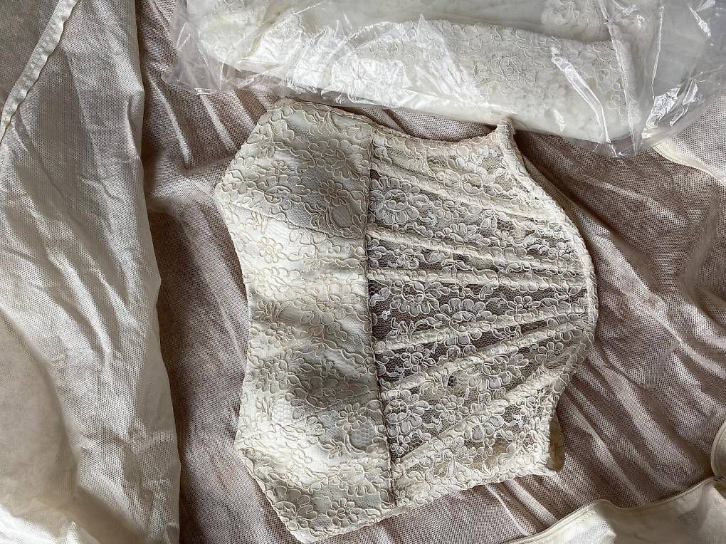 Vestiti: Abito da sposa S – Usato da Balerna venduto da lis_qx6r 2