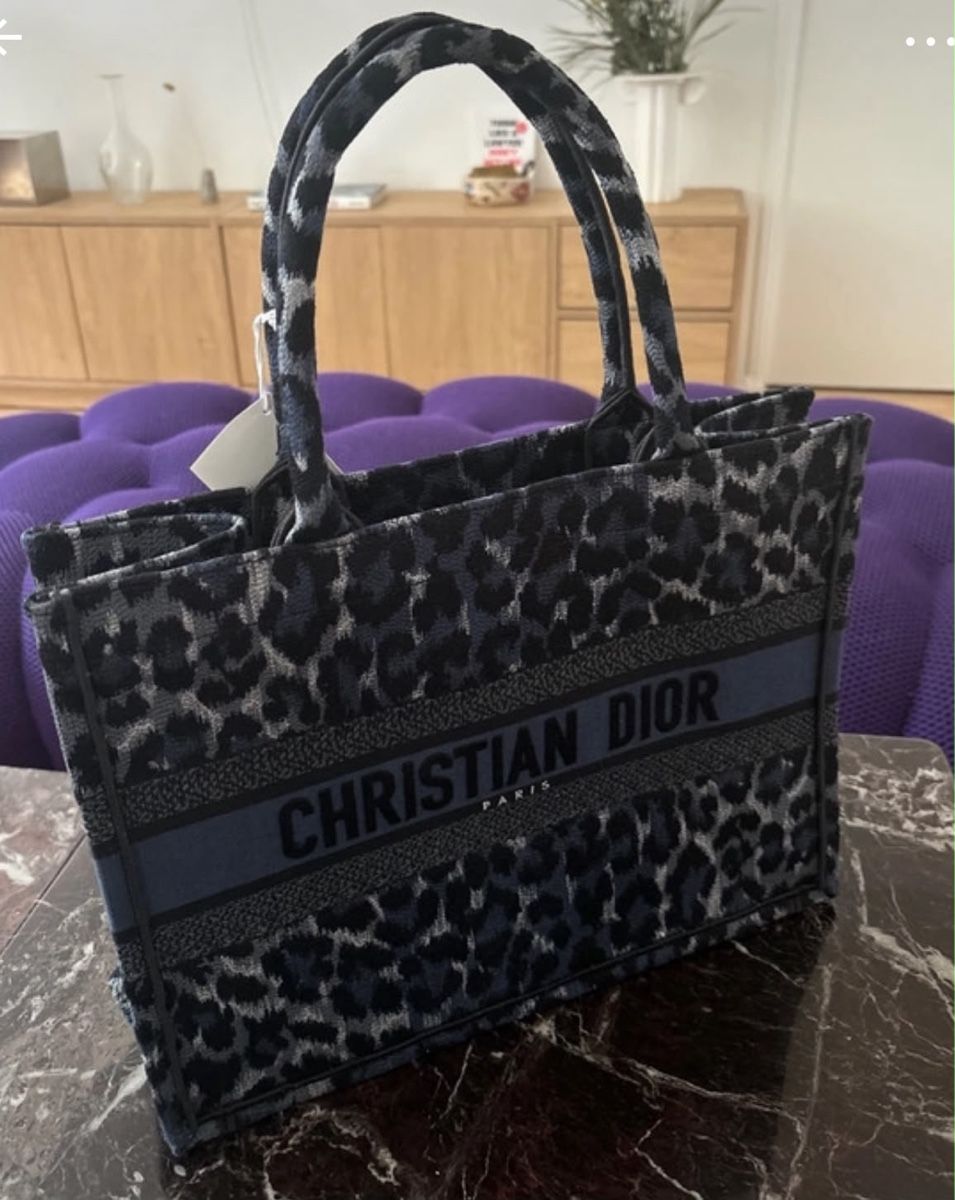 Dior Sacs femmes: Book Tote Medium Dior – D'occasion à Genève par Lilimouss 7