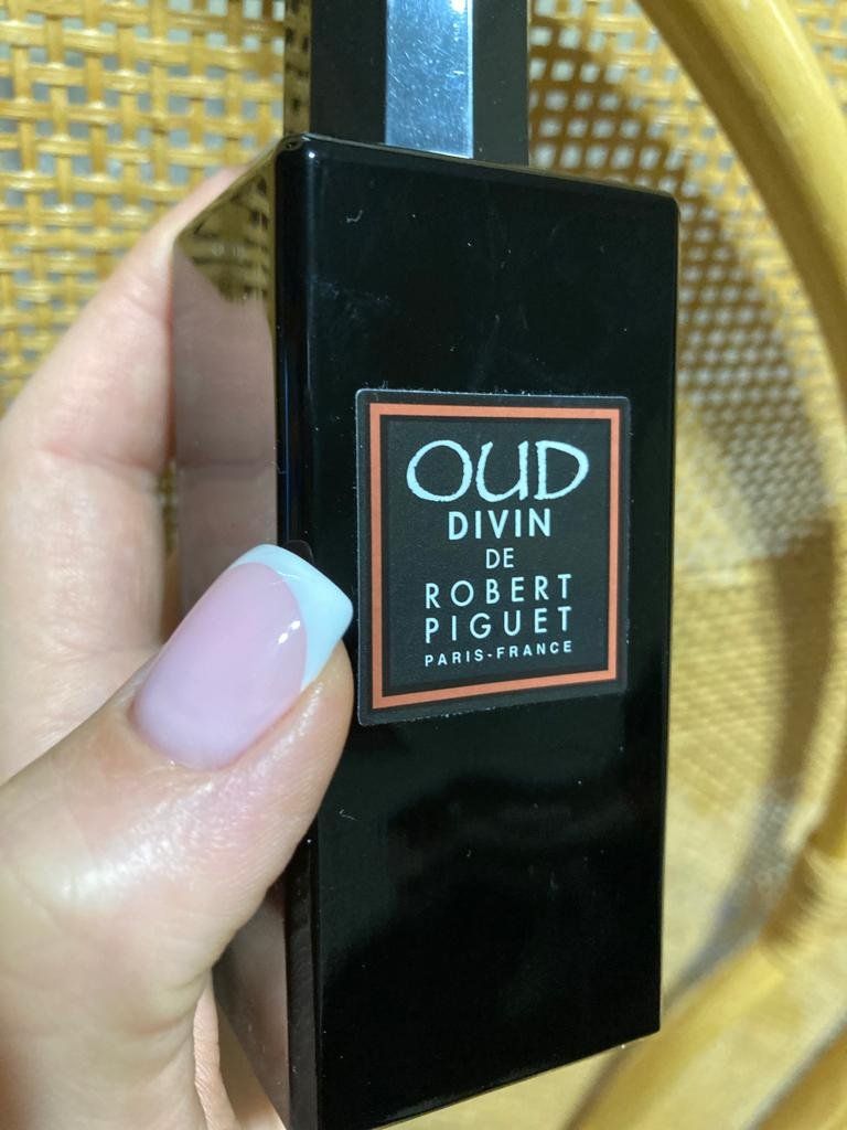 Parfums & Eau de Toilette: Robert Piguet oud Divine 6 ml sample – Neuf (Voir description) à Chêne-Bougeries par Seetooyoo